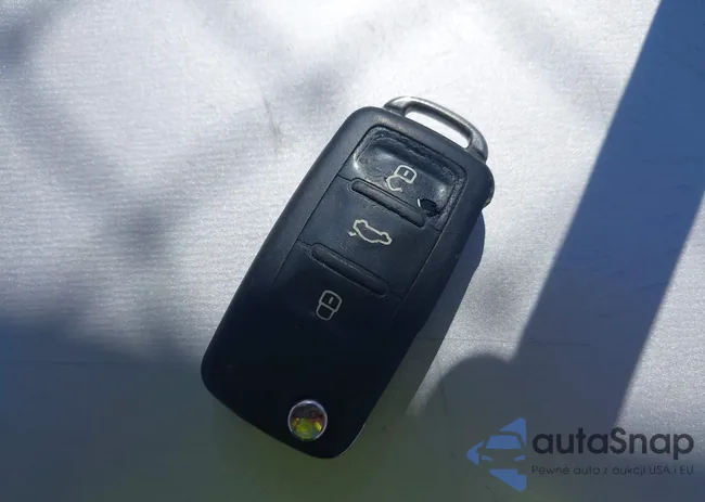 3VWLA7AJ9FM238491: 42247048