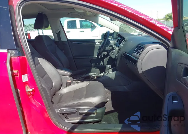 3VWLA7AJ9FM238491: 42247048