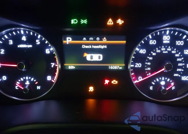 3KPF24AD7RE704844: 42247053