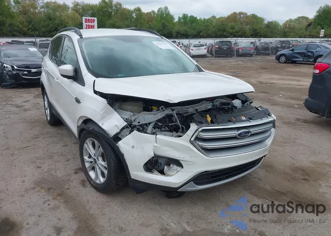 1FMCU0GD3HUD15367: 42247141