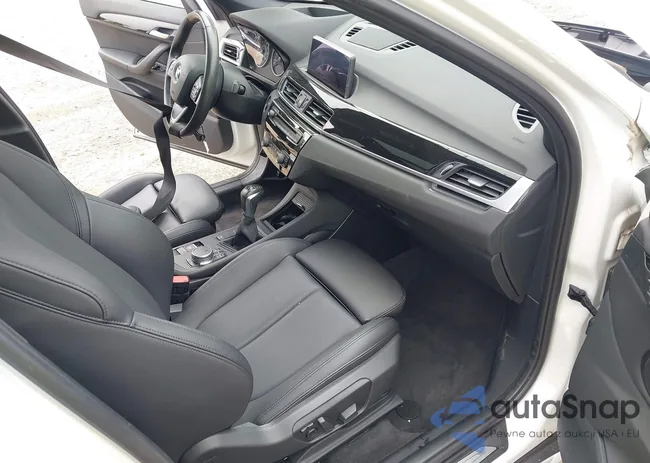 WBXHT3C33J5L26657: 42247148