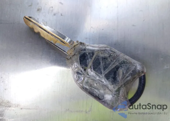 1FTRX12W58FB33176: 42248394