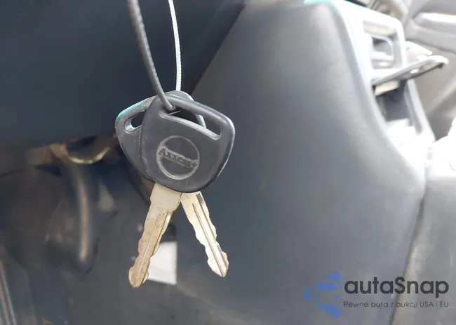 1GCEK19T3XE168540: 42248451