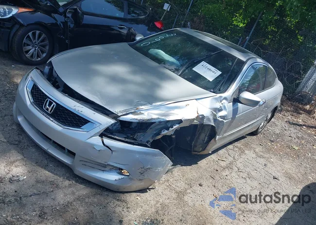 1HGCS1A71AA003690: 42248601