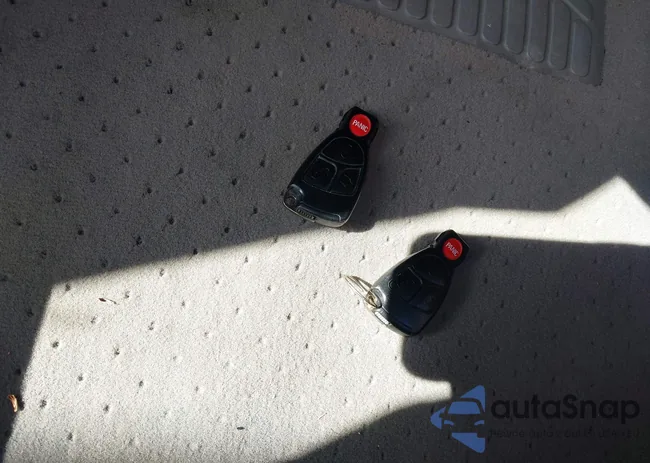 WDBTK75G66T071327: 42248652