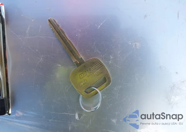 JT2BG12K8T0368612: 42248750