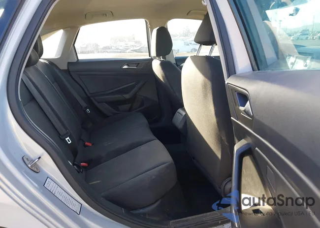 3VWC57BU4KM129413: 42248788