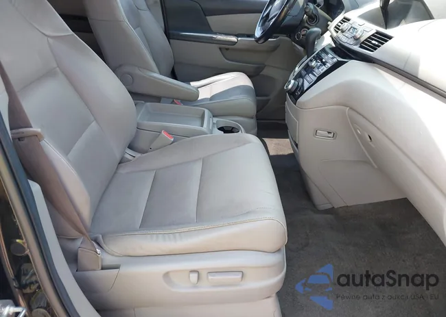 5FNRL5H63DB068028: 42248833