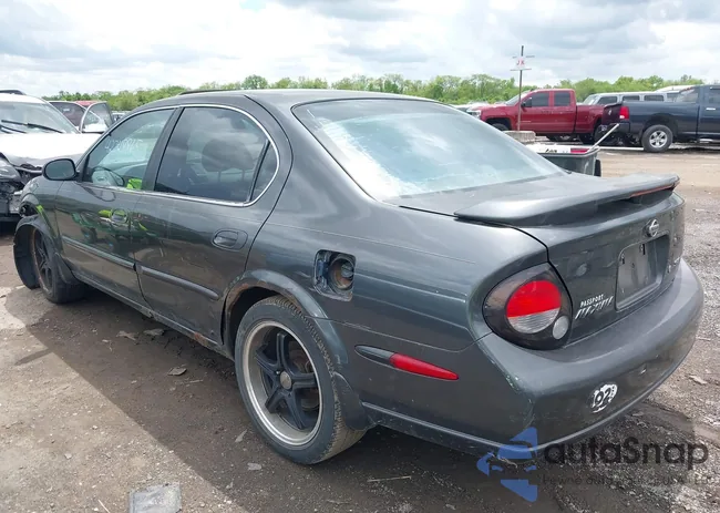 JN1CA31A31T112426: 42248865