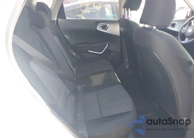 KNDJ23AU2L7701202: 42247953