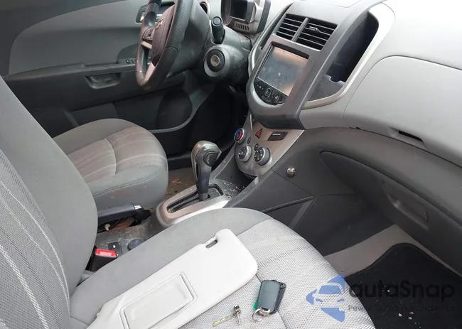 1G1JC5SH5F4164754: 42248022