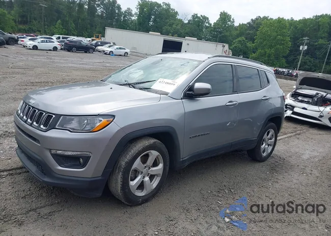 3C4NJCBB3KT851086: 42248059