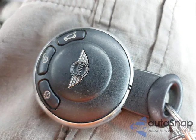 WMWSV3C5XCTY27099: 42248076