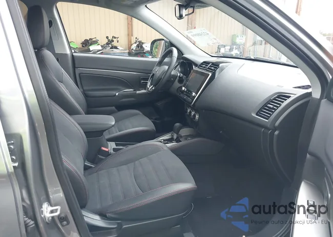 JA4ARUAU6RU013578: 42248099