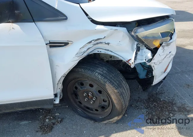 1FMCU0F75JUB04074: 42248171