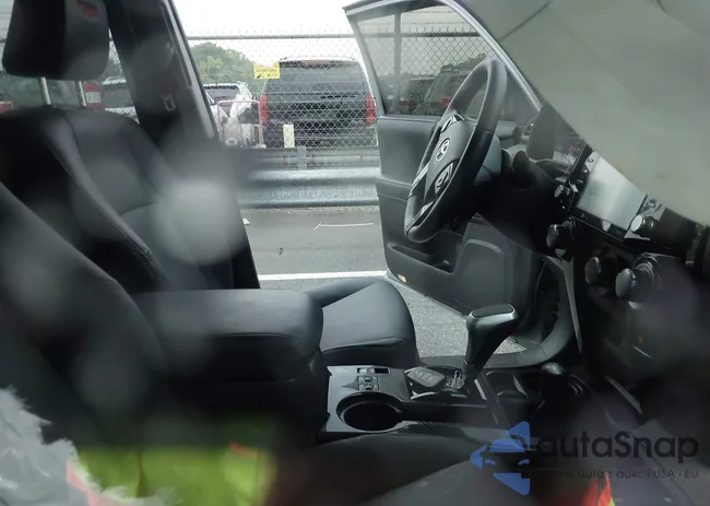 JTERU5JR4P6150914: 42248247