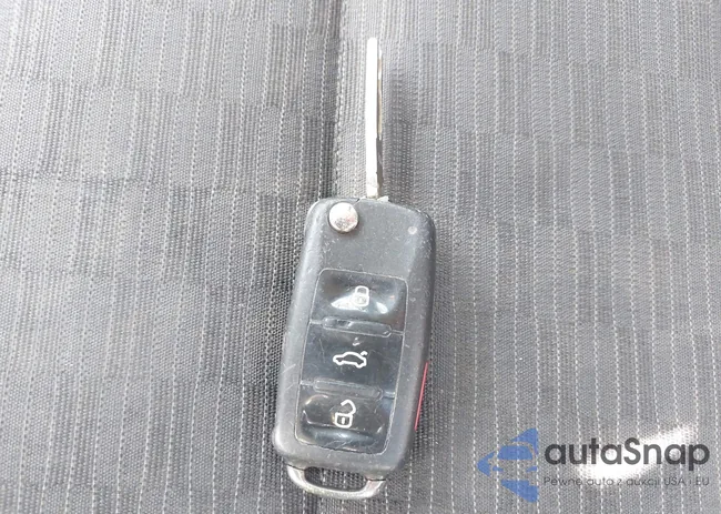 WVGAV7AX3CW568623: 42249453