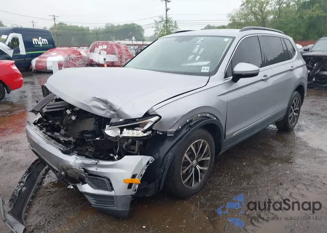 3VV2B7AX3MM013711: 42249479