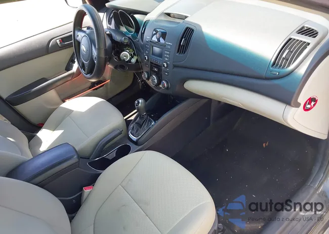 KNAFU4A20C5623628: 42249531