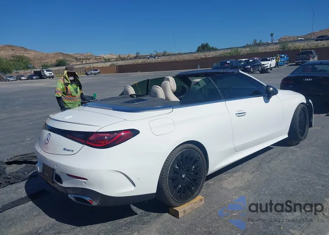 W1KMK4HB1RF041634: 42249607