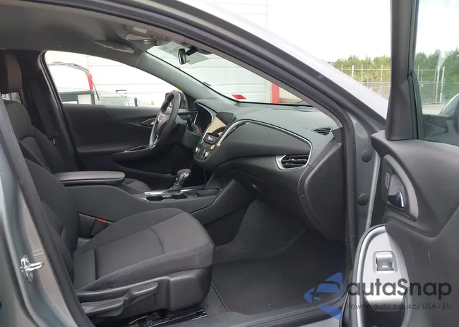 1G1ZD5ST5RF153721: 42249639