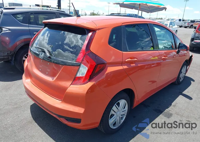 3HGGK5H45JM733884: 42249646