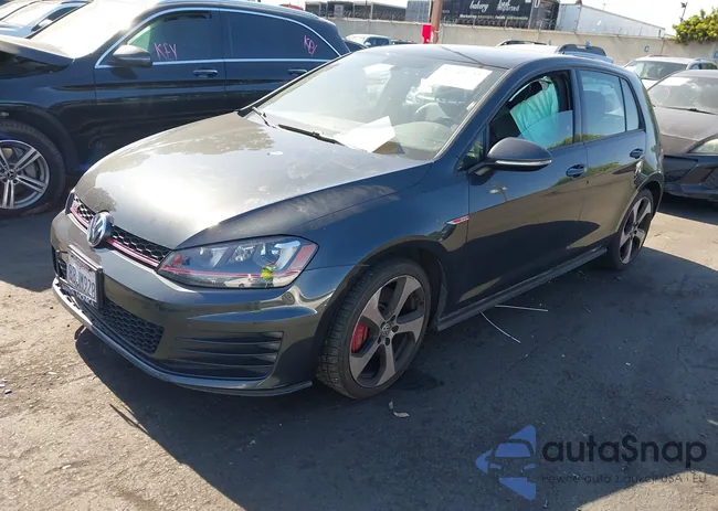 3VW447AU6HM051606: 42249722