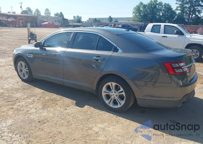 1FAHP2D81HG110235: 42249870