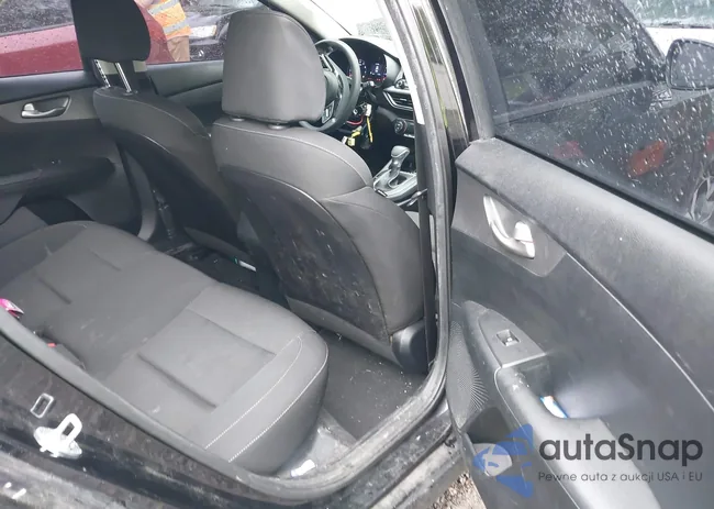 3KPF24AD2KE098732: 42248966