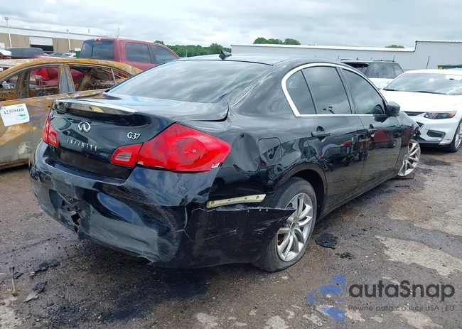 JNKCV61EX9M012575: 42249080