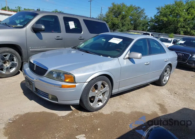 1LNHM86S82Y607441: 42249095