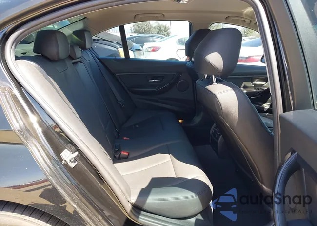 WBA8E1G55GNT34319: 42249166