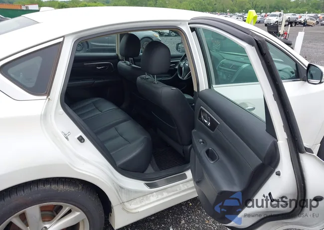 1N4AL3AP2DC249483: 42249201