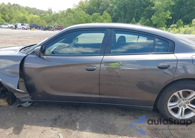 2C3CDXBG3NH250831: 42249273