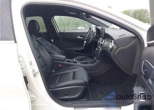 WDCTG4EB4HJ350354: 42250349