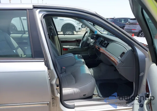 2MEFM75W82X622661: 42250352