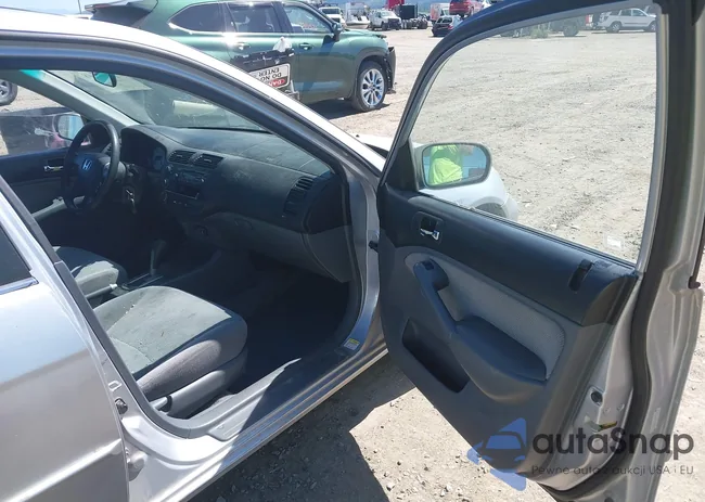 2HGES26852H527556: 42250548