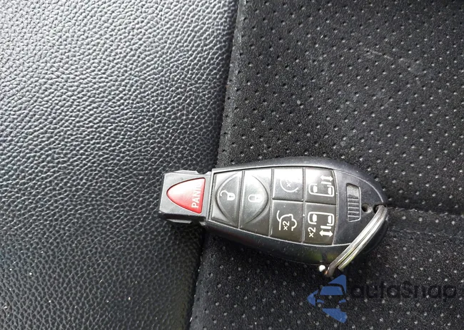 2C4RDGCG9ER459117: 42250596