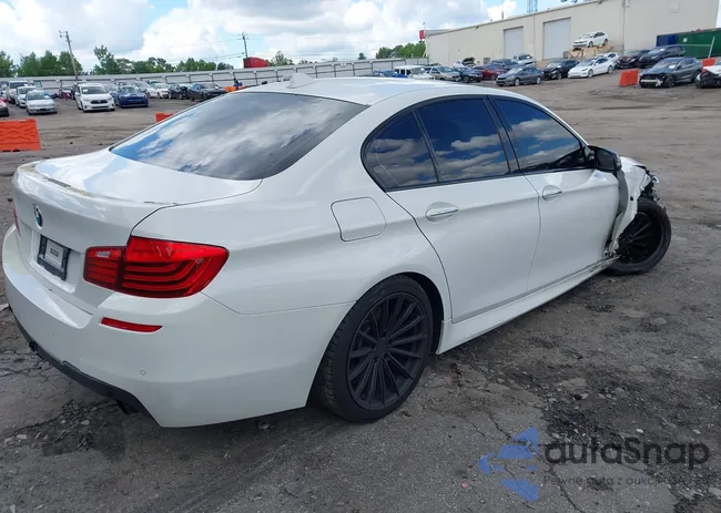 WBA5B1C58GG552017: 42250648