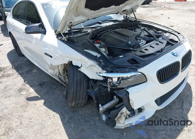 WBA5B1C58GG552017: 42250648