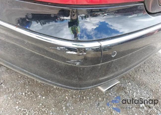 WDBPJ75J8YA003853: 42250785