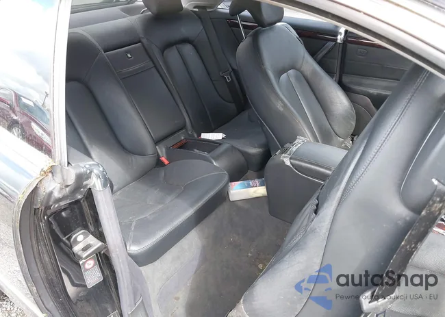 WDBPJ75J8YA003853: 42250785