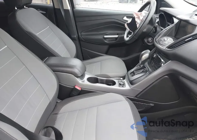 1FMCU9GX5FUB99018: 42250840