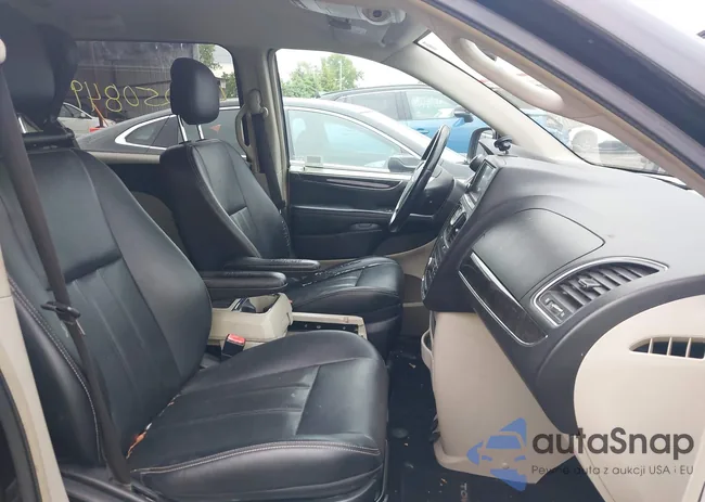 2C4RC1BG2FR706318: 42250849