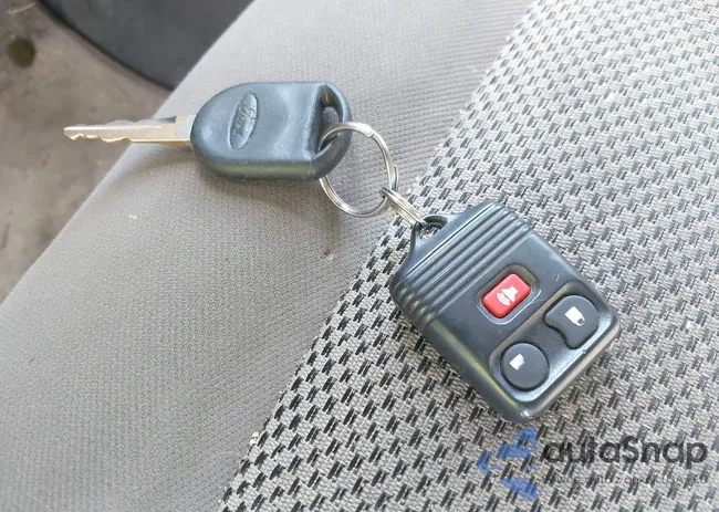 1FMZU77K84UB42473: 42250857