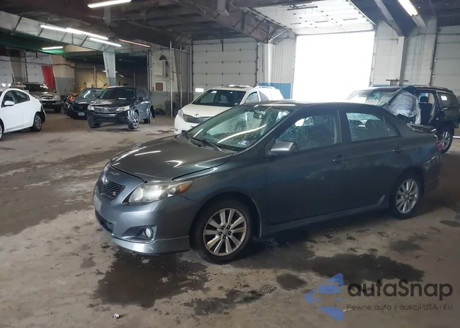 2T1BU4EE8AC246696: 42250858