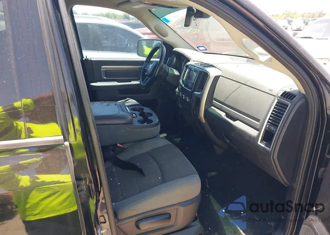 1C6RR6GG7ES129715: 42250159