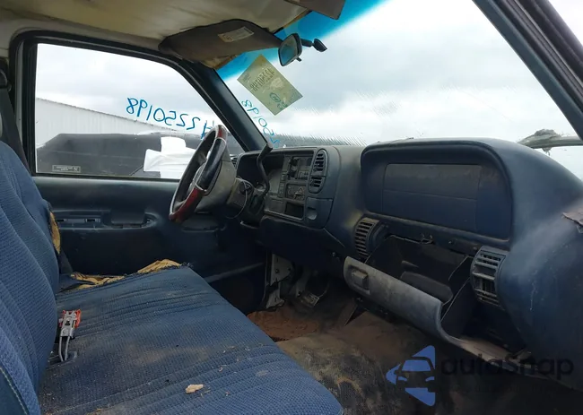 1GCEC14WXWZ281553: 42250198