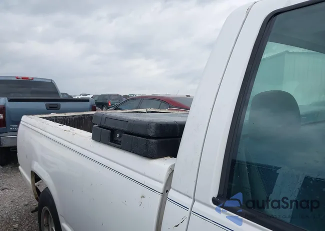 1GCEC14WXWZ281553: 42250198