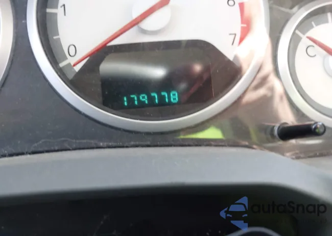 2D4RN5DX8AR124993: 42250336